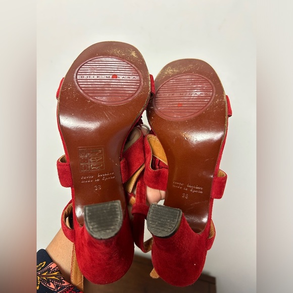 CHIE MIHARA MADE IN SPAIN RED POM POM HEELS SUEDE LEATHER STRAPS SANDALS 38 - Picture 8 of 9